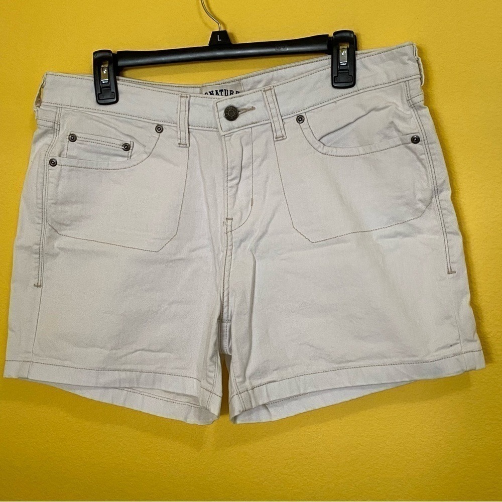 Levis Signature Misses Size 12 Coastal Cowgirl Jean Shorts White 4.5 Inseam